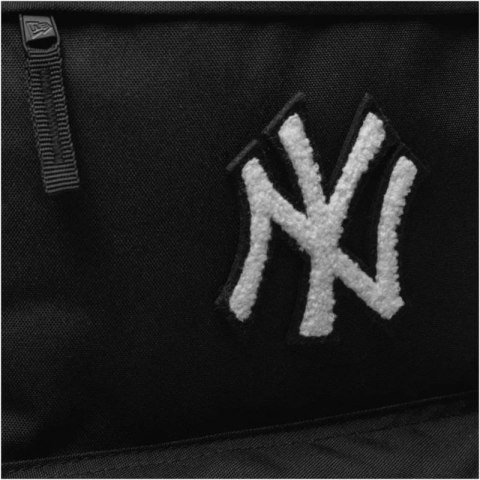 Plecak New Era MLB New York Yankees Applique Backpack 60503787 One size Plecak New Era MLB New York Yankees Applique Backpack 60503787 One size