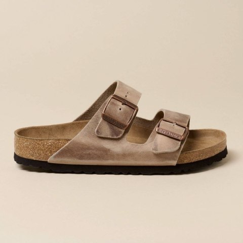 Klapki Birkenstock Arizona Soft Footbed Oiled Leather Tabacco Brown narrow wąskie damskie/męskie (0552813) 39.0 Klapki Birkenstock Arizona Soft Footbed Oiled Leather Tabacco Brown narrow wąskie damskie/męskie (0552813) 39.0