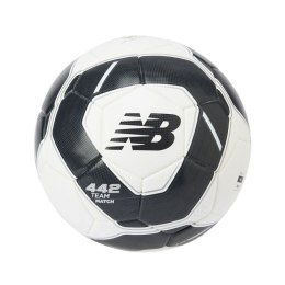 Piłka nożna New Balance 442 Team Match Football - FIF WLO FB23060GWLO 5