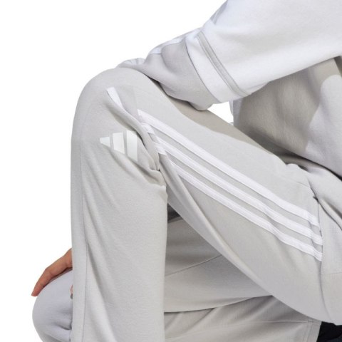 Spodnie adidas Squadra 25 Sweat Jr JD4823 116 cm Spodnie adidas Squadra 25 Sweat Jr JD4823 116 cm