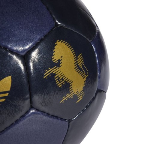 Piłka adidas Juventus Turyn Club Trefoil IX4028 5 Piłka adidas Juventus Turyn Club Trefoil IX4028 5