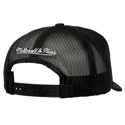 Czapka z daszkiem Mitchell & Ness Inter Miami CF MLS Evergreen trucker HT8611-IMCBLCK OSFM Czapka z daszkiem Mitchell & Ness Inter Miami CF MLS Evergreen trucker HT8611-IMCBLCK OSFM