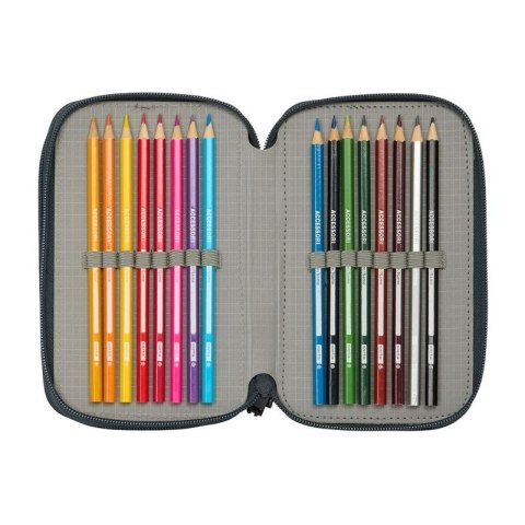 Piórnik Real Madryt triple filled pencil case 37 pcs 412554857 wielokolorowy Piórnik Real Madryt triple filled pencil case 37 pcs 412554857 wielokolorowy