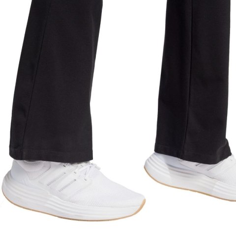 Spodnie adidas Essentials Small Logo Flared W JD9961 S Spodnie adidas Essentials Small Logo Flared W JD9961 S