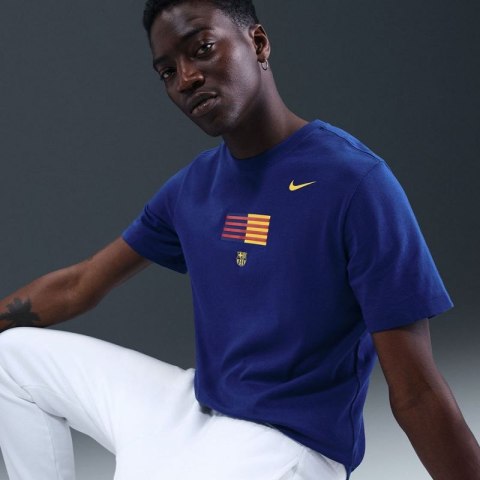 Koszulka Nike FC Barcelona Crest Tee 25/26 HQ8405-455 M Koszulka Nike FC Barcelona Crest Tee 25/26 HQ8405-455 M