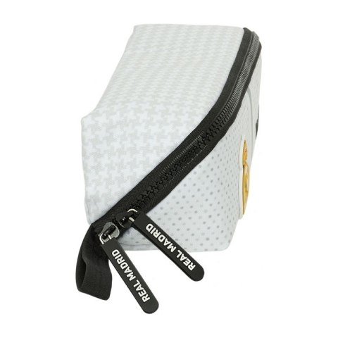 Piórnik Real Madryt 812454050 biały Piórnik Real Madryt 812454050 biały
