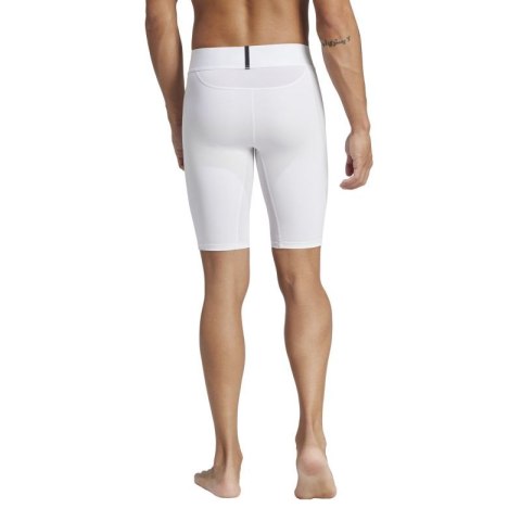 Spodenki adidas TF Tight M JN7398 S (173cm) Spodenki adidas TF Tight M JN7398 S (173cm)