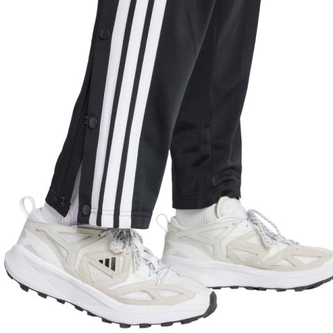Spodnie adidas Snap Track M JL8593 L Spodnie adidas Snap Track M JL8593 L