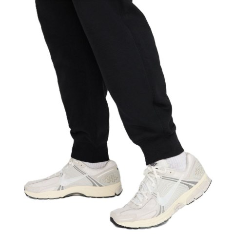 Spodnie Nike Club M FN3787-010 M (178cm) Spodnie Nike Club M FN3787-010 M (178cm)