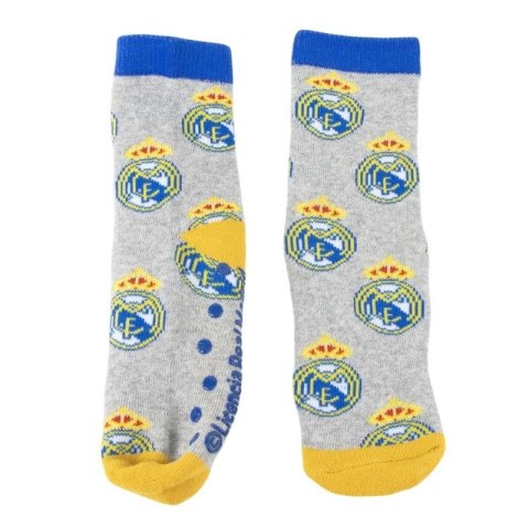 Real Madryt skarpetki antypoślizgowe zimowe 2-pack 2900003011 35/38 Real Madryt skarpetki antypoślizgowe zimowe 2-pack 2900003011 35/38